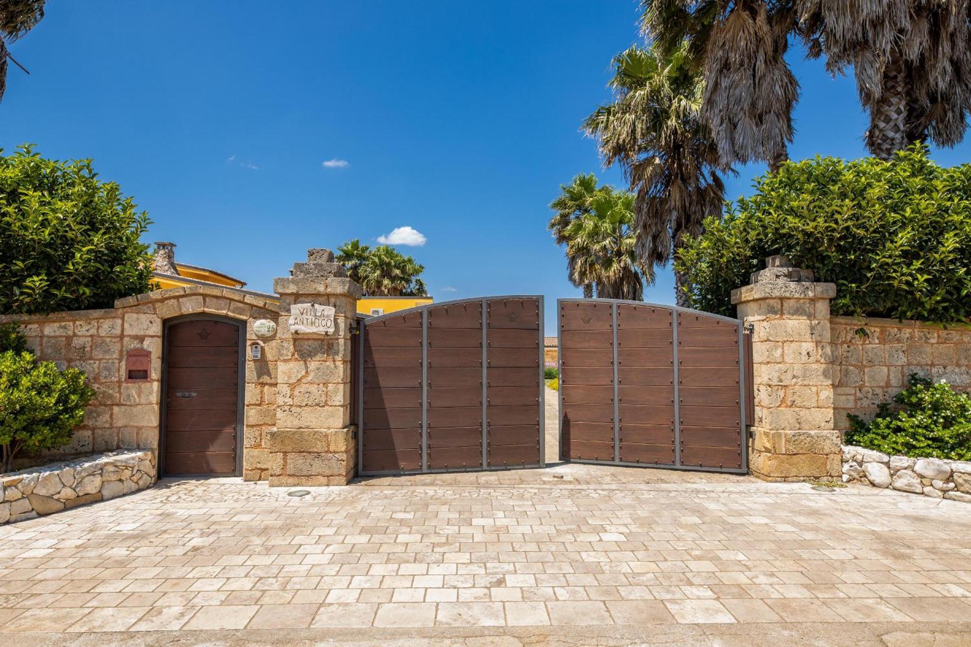 Villa Esmeralda تافيانو المظهر الخارجي الصورة