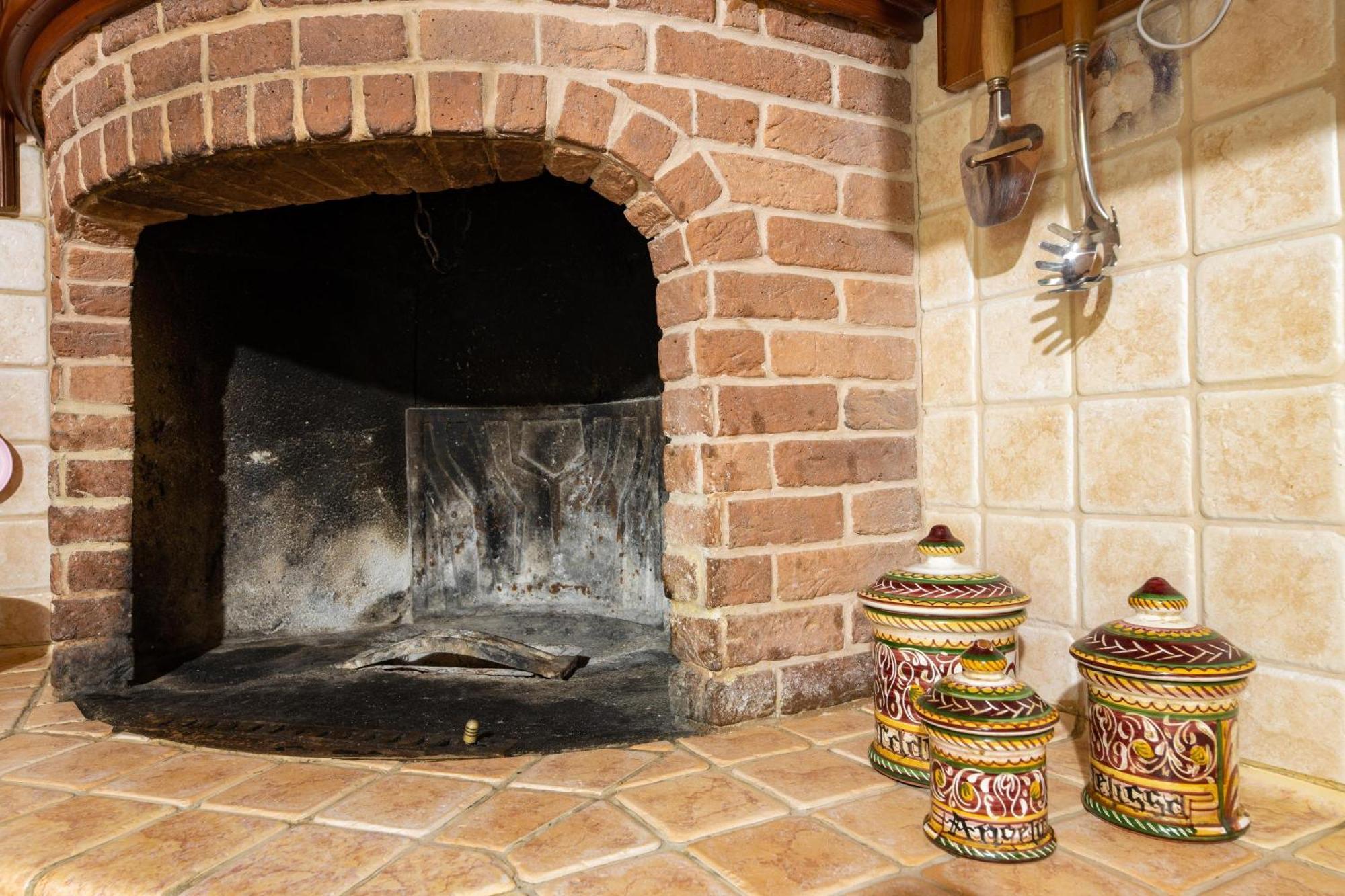 Villa Esmeralda تافيانو المظهر الخارجي الصورة